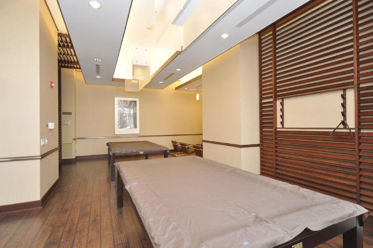 מיסיסאוגה Royal Stays Furnished Apartments - Square One מראה חיצוני תמונה