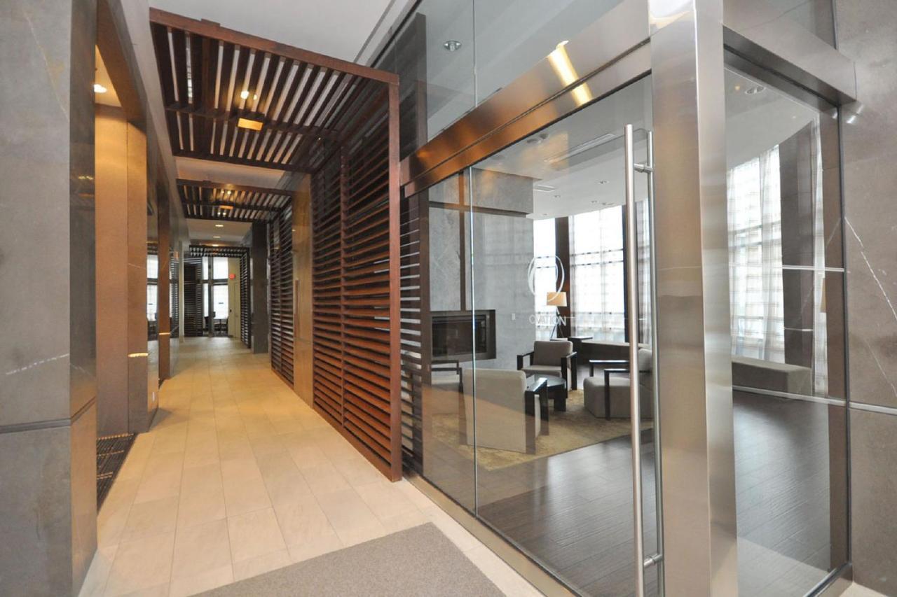 מיסיסאוגה Royal Stays Furnished Apartments - Square One מראה חיצוני תמונה