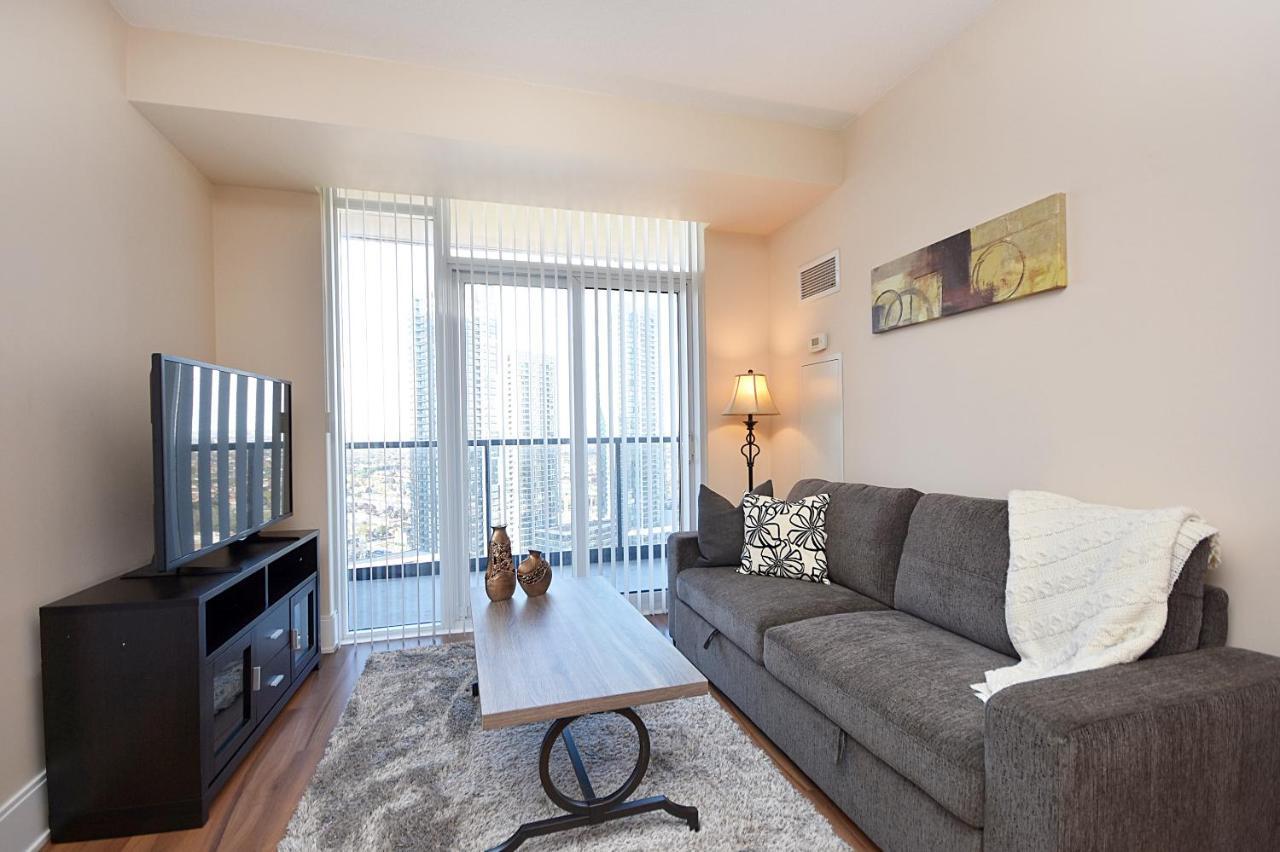 מיסיסאוגה Royal Stays Furnished Apartments - Square One מראה חיצוני תמונה