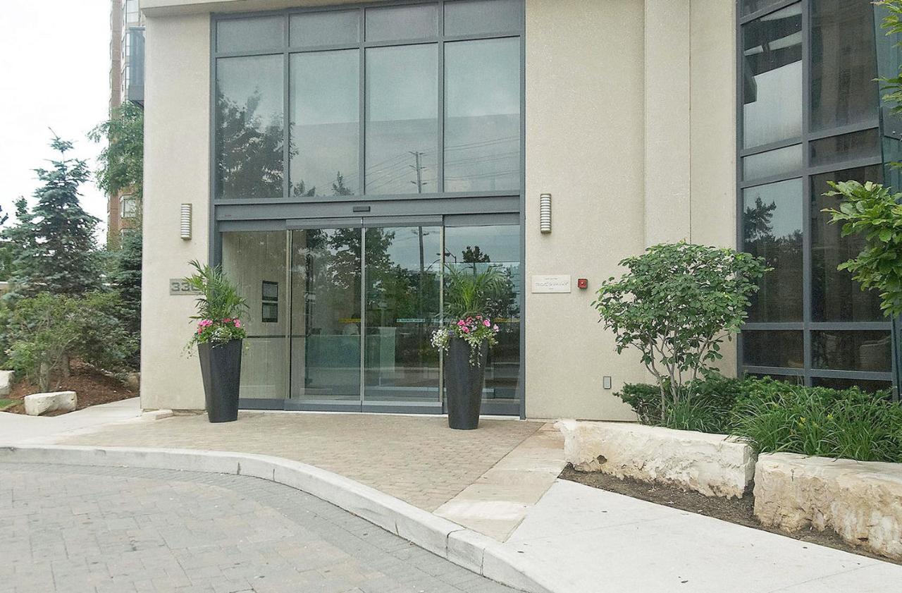 מיסיסאוגה Royal Stays Furnished Apartments - Square One מראה חיצוני תמונה